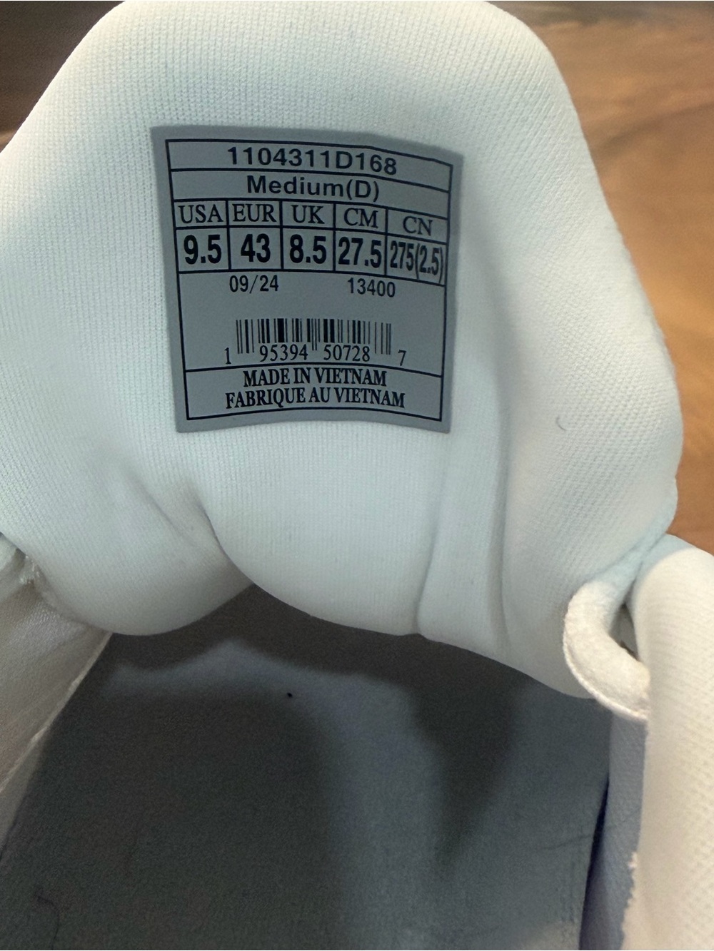 Brooks White Men's Running Sneakers with Subtle Gray Logo - Picture 9 of 10